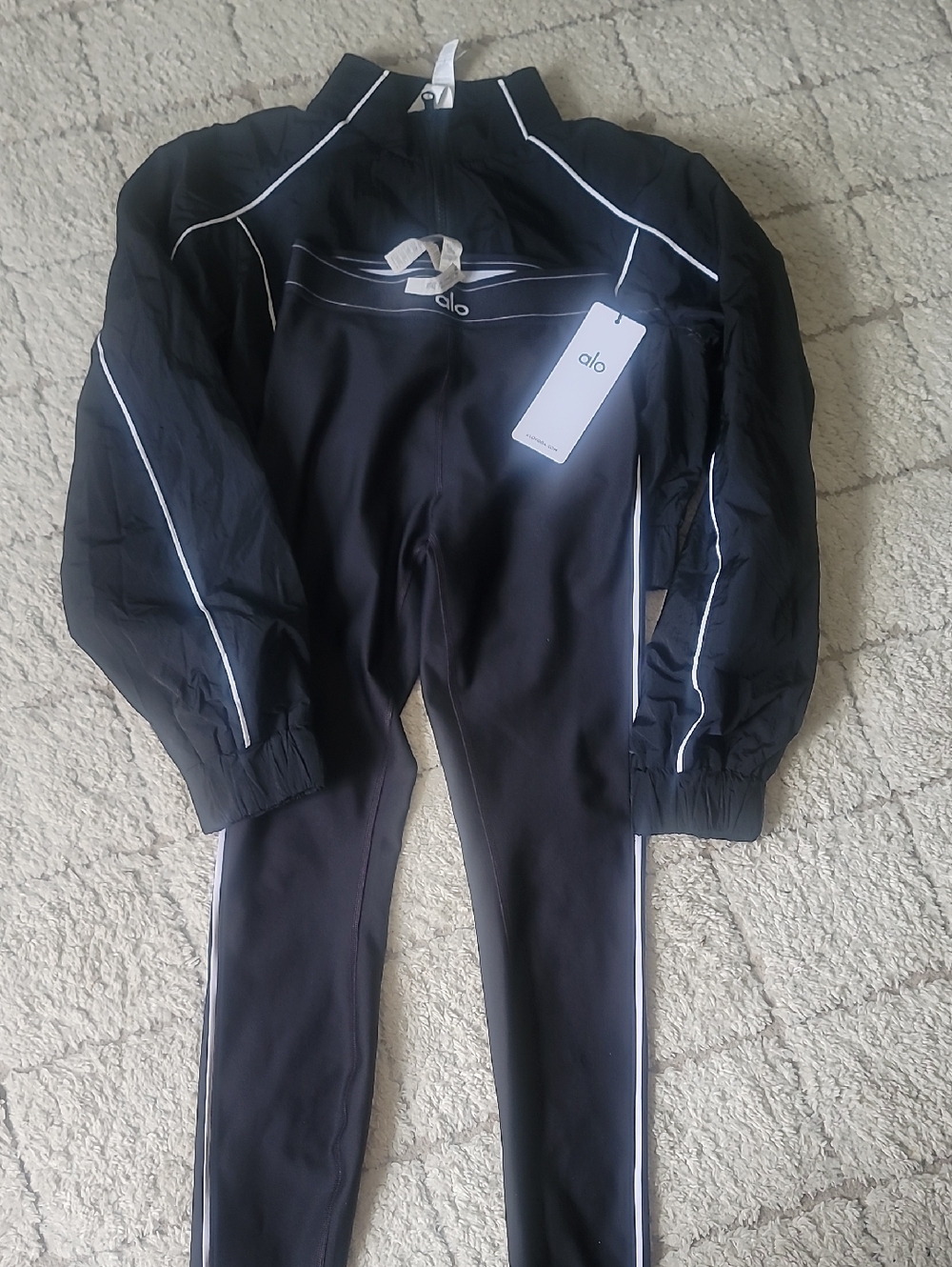 Alo Black Athletic Jacket and Leggings Set with White Piping